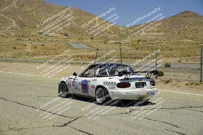 media/May-24-2025-Extreme Speed (Sat) [[067a6f0386]]/Around the Pits/